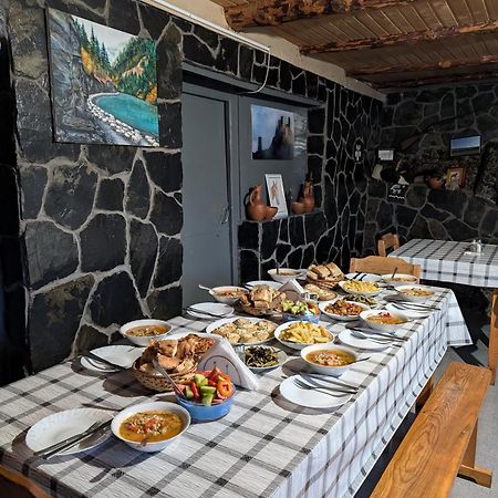 Guesthouse Javakhe Omalo Extérieur photo